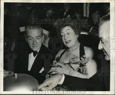 1948 Press Photo Louella Parsons, Clifton Webb, Constance Collier at Banquet