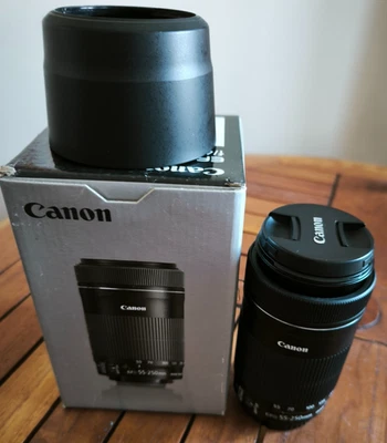 objectif canon EF-S - 55-250 avec pare soleil canon - Photo 1/4