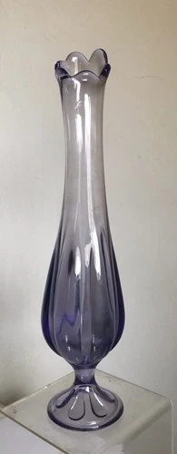 VINTAGE VIKING GLASS SWUNG VASE LILAC TEABERRY ***AS IS*** 13.5" BLENKO ERA