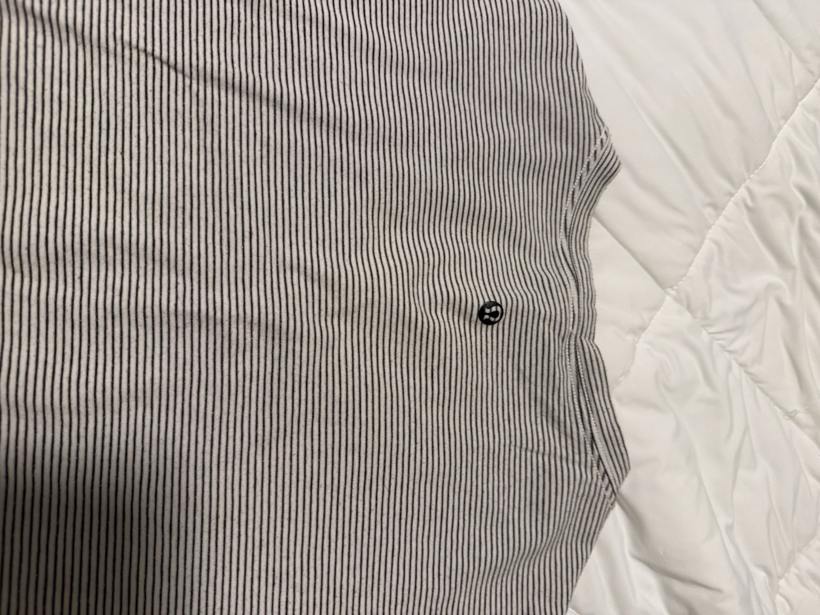 Lululemon Men's Basic V-Neck, Grey. M - image 6