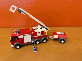LEGO CITY: Fire Truck (7239) 100% Complete (missing some stickers & no box)