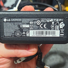 LG DA-24B19 19V AC/DC Adapter Power Supply Barrel Plug Black 1.5m