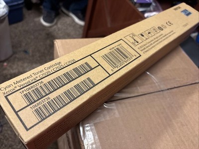 XEROX VERSALINK C7020 CYAN METERED TONER 106R03736 FACTORY SEALED BOX.