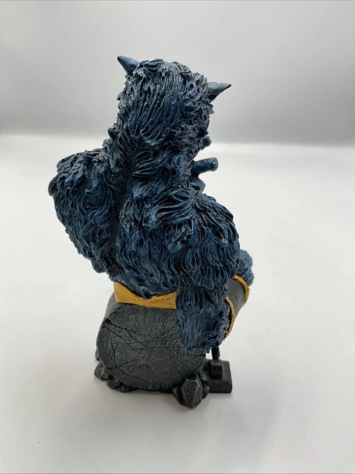 Marvel The Astonishing X-Men Beast Resin Bust Diamond Select Toys LE #734/2500 - Image 4 of 4