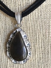 Gemstone Crackled Agate Dyed Yellow Green Pendant Necklace Fengshui USA