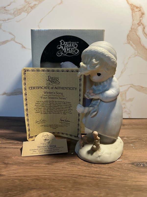 1984 Precious Moments Winter Song Four Season Series #12092 w/ Box