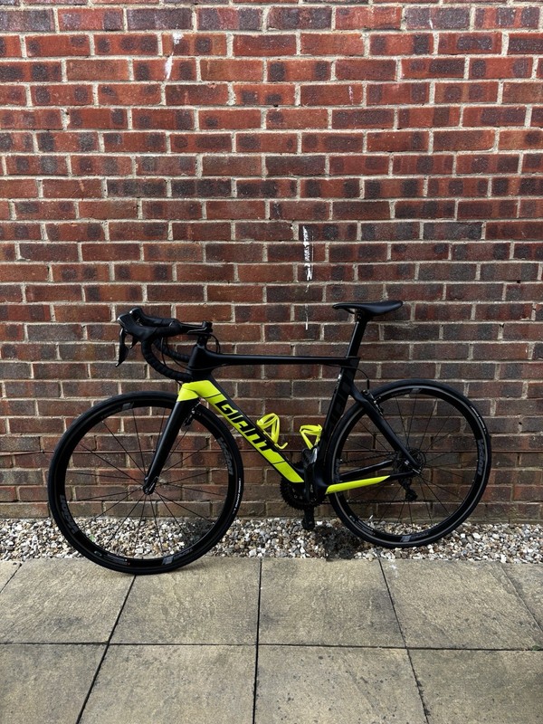Giant Propel Advanced 2 Carbon Road Bike Medium 54cm Frame