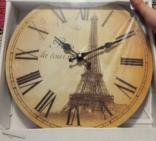 NOWA STALÓWKA Dekoracyjny zegar ścienny 11" Paryż Wieża Eiffla Chic zasilany bateryjnie - Zdjęcie 1 z 2