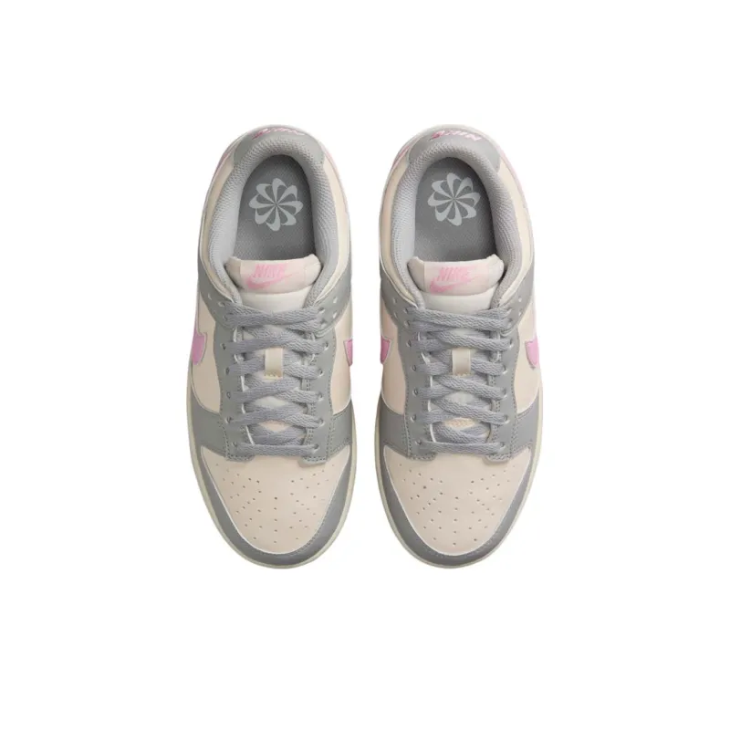 スニーカー NIKE Woman Sneakers Grey DD1873 002 Buy Wmns Dunk Low Next Nature 'Smoke Grey Pink Rise
