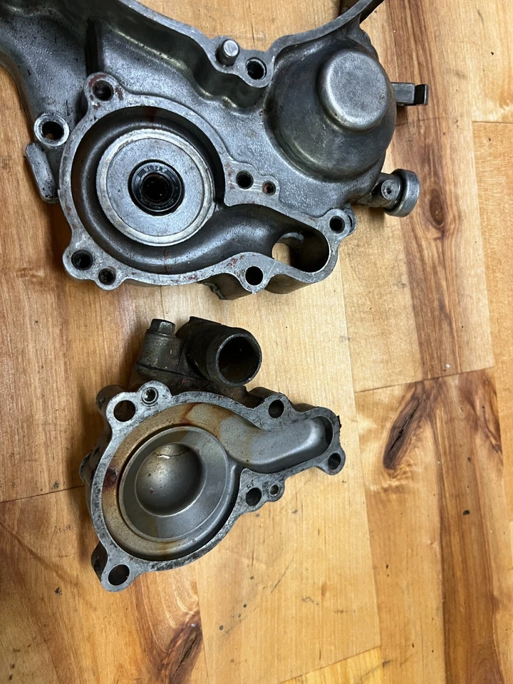 Kawasaki KX125 KX 125 1989 89 CUBIERTA DE EMBRAGUE EXTERIOR Foto 3 de 4