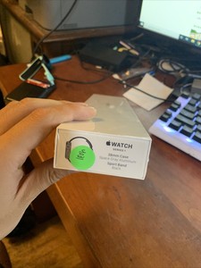 apple watch series 1 38mm space gray aluminum with black sport band