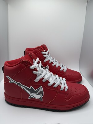 DS Nike SB Dunk High x Oski Friends & Family  Red Shark  Size 7.5 US Men RARE