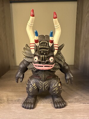 Bandai kaiju Ultra Monster Series 2009 Mebius EX Miclas US STOCK