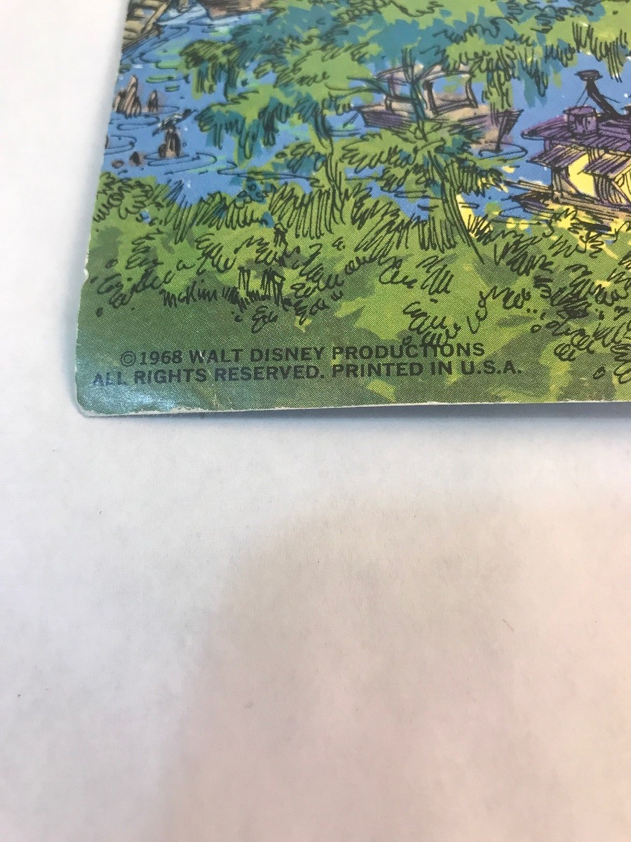 ディズニー 非売品 RARE 1968 Vintage Disney Pirates of the Caribbean Souvenir Book