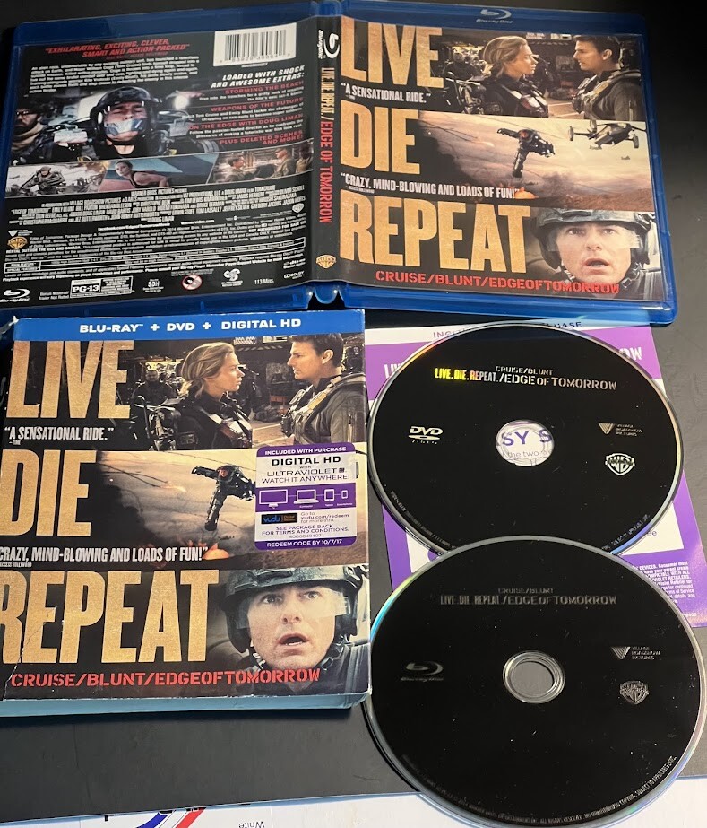 Live Die Repeat Edge of Tomorrow Blu-ray + DVD 2 Discs Tom Cruise 