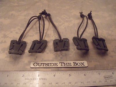Emergency/Survival:  LOT of (5)  MOLLE / PALS - Elastic Clip, Foilage Green
