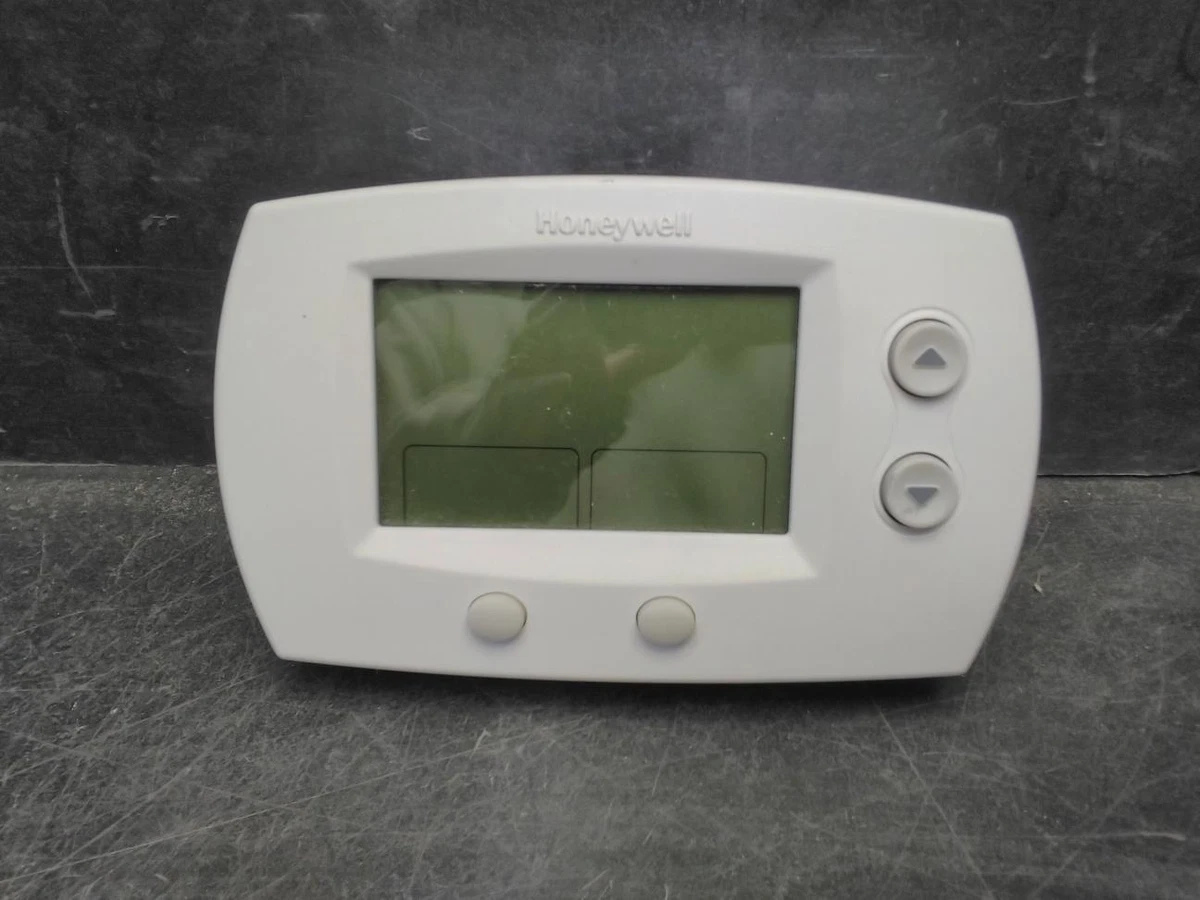 Honeywell Digital Non-programmable Thermostat TH5220D1029 (67.75-279-13) |  eBay