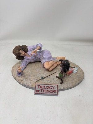 Trilogy of Terror Attack Diorama Model Kit with Zuni Doll