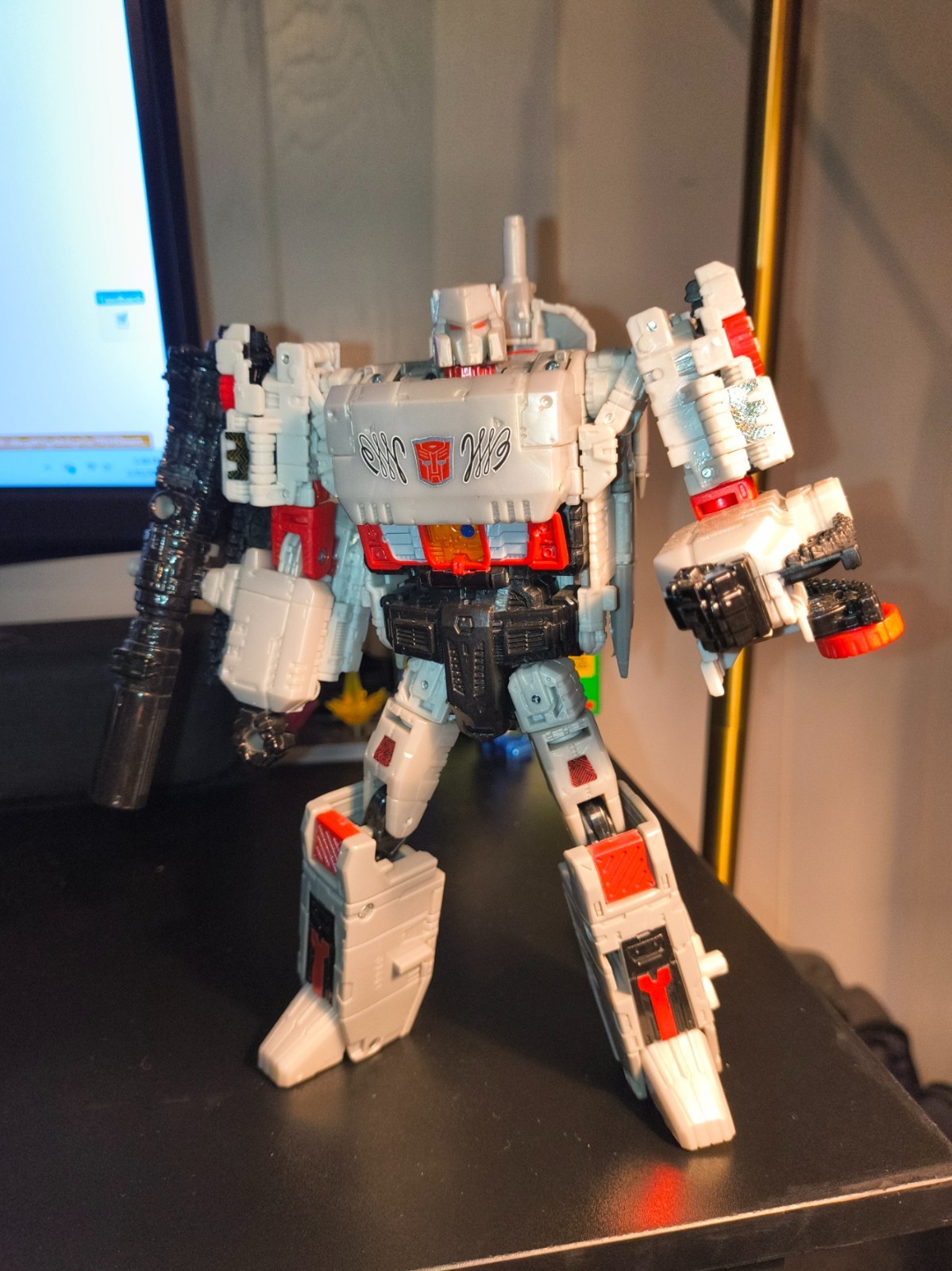 Transformers Titans Return Megatron & Doomshot w/Toyhax Labels