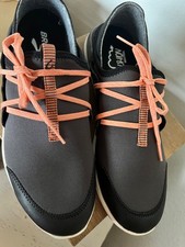 olukai womens 9 comfort shoes Miki Li NIB