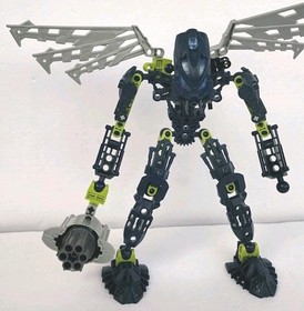 LEGO Bionicle Toa Mahri 8914 Incomplete