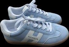Tommy Hilfiger 7M Good Condition blue women casual shoe sneaker laces blue white