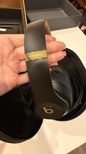 Beats Studio3 Wireless Over-Ear Headphones Noise Canceling Black/Gold Case