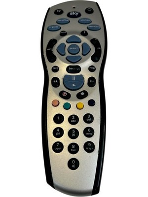 Sky HD Fernbedienung URC1672 Universal TV schwarz silber Preloved