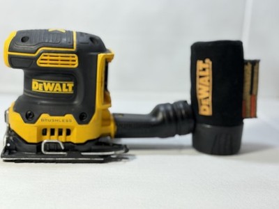 DEWALT DCW200B 20V MAX XR 1/4 Variable Speed Sheet Sander