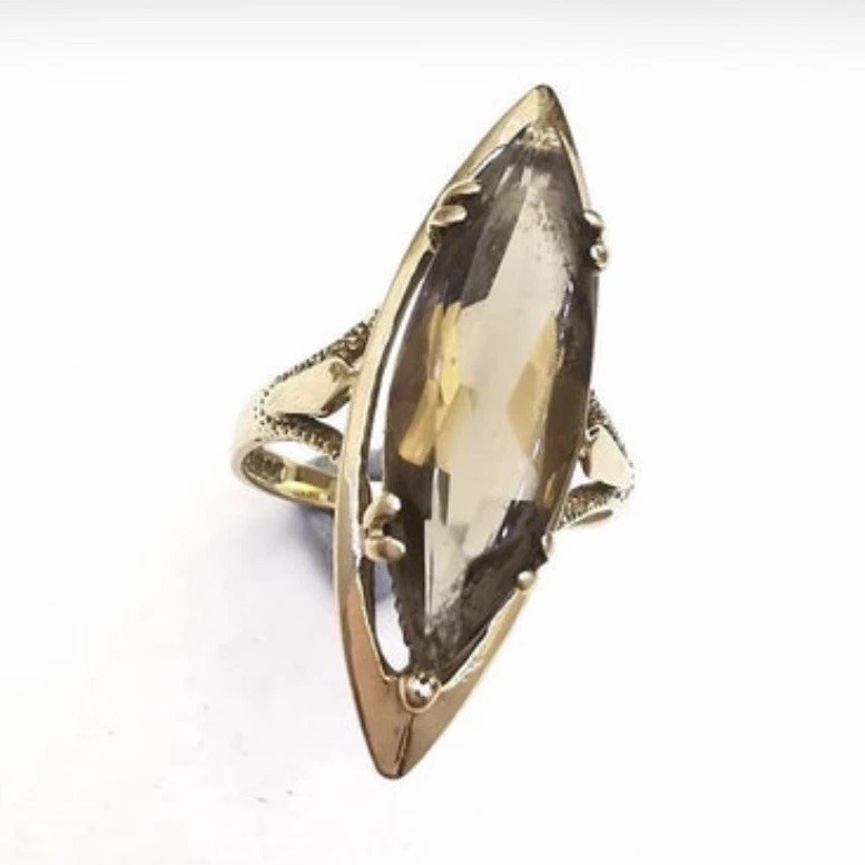 9ct 9k Solid Gold Vintage Marquise Smoky Quartz Ring size 6