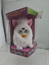 Vintage 1998 Tiger Electronics Furby Gen 1 Snowball 70-800 New Damaged Box