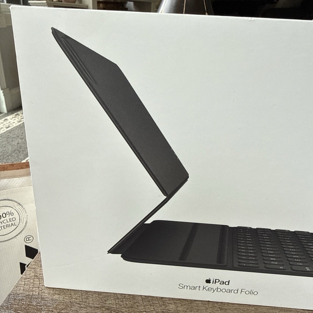 Apple Smart Keyboard Folio for 11-inch iPad Pro - US English for