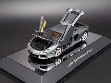 AUTOart 1/43 Lamborghini Aventador LP700-4 2011 grey 54646 (diecast model)