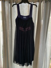 Vintage Vera Wang  Navy Color Silk Pleated Waist Accents Formal Dress Size 14