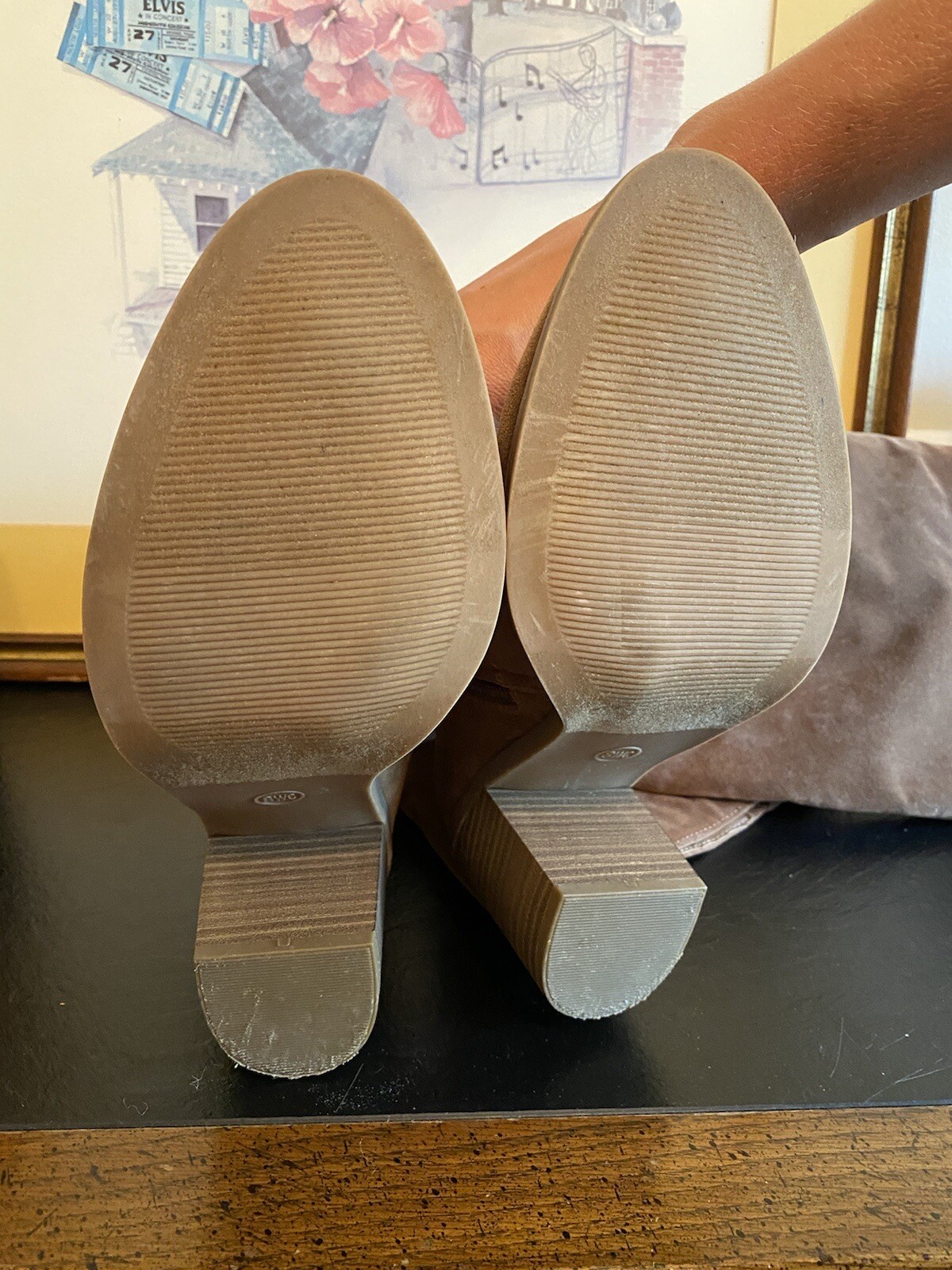 Universal Thread Boots - image 4