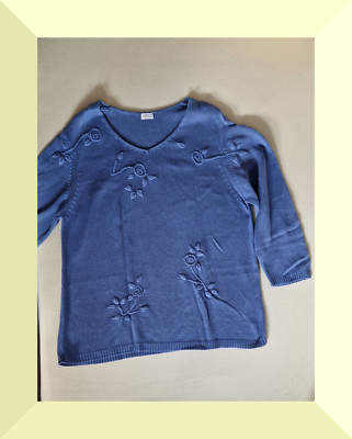 Pullover Damen blau, Blumenmotiv, von Creation Atelier GJ, StrickpulloveGröße 52
