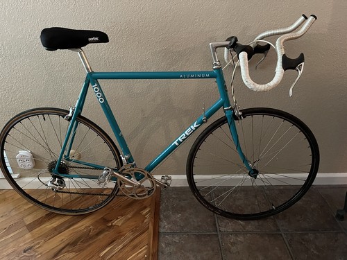 Vintage 1988 Trek 1000 Road Bike 6061 