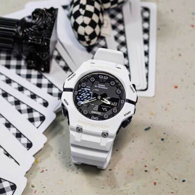 G-SHOCK GA-B001SF-7AJF ホワイト ga-b001sf-7ajf-main.jpg