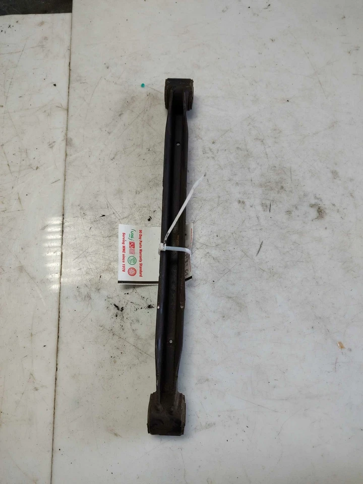 2001 2002 Subaru Forester braço transversal traseiro LH ou RH OEM 20250FC000 - Imagem 3 de 3