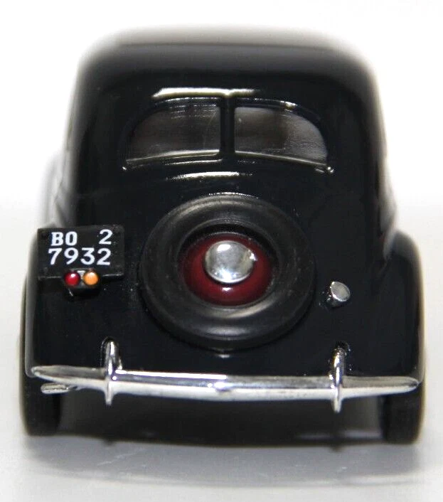 METRO USATO 1:43 AUTO DIE CAST FIAT 6C 1500 1935 GRIGIO SCURO ART EDI 8 FIAT - Immagine 4 di 4