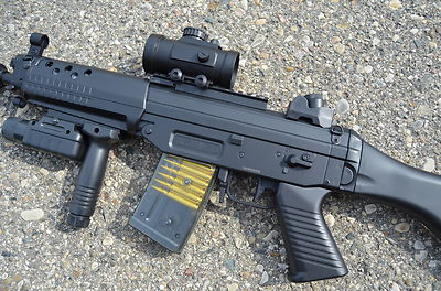 double eagle ダブルイーグル M82(sig 552) Double Eagle M82 M82P SIG 552 Airsoft Electric Assault Rifle AEG