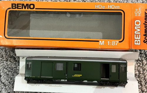 HOm Bemo RhB D 4213 Gepäckwagen grün | Condition: Used