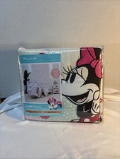 Disney Minnie Loves Dots   3 Pc Crib Bedding Set Plus Keepsake Box