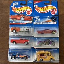 Hotwheels Mattel 1997 First Editions, Lot Of 5 Cars And 1 Virtual Collection