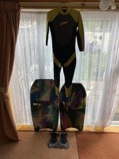 2 x Body boards 1 x  Children’s wet suit flippers Job Lot 