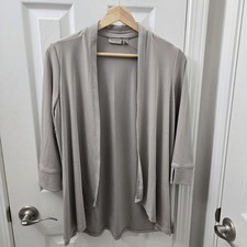 Chico's EasyWear Cardigan Women Sz 1 US 8 Taupe Open Slinky 3/4 Sleeve Stretch
