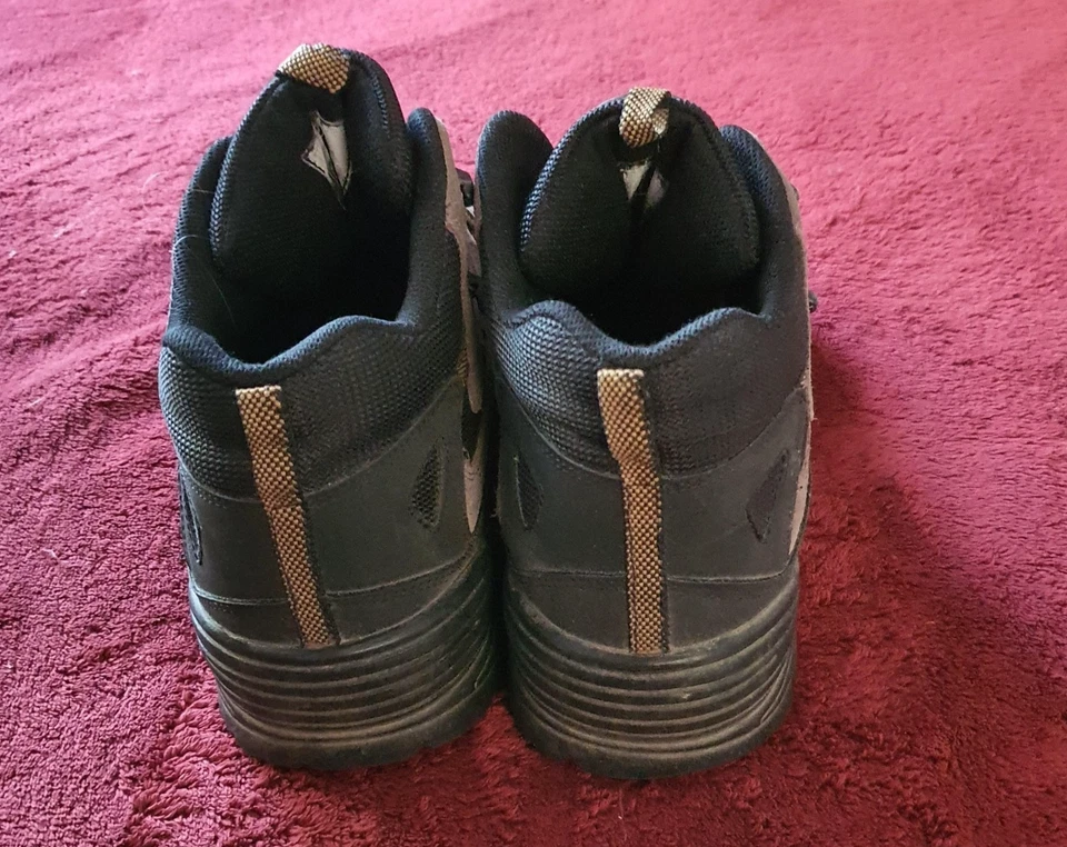 Botas de senderismo al aire libre Nevados marrón y gris para hombre talla 10 Foto 4 de 4