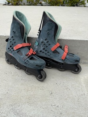 Size 29.5 Rollerblades w/ H.R.S  includes protective gears