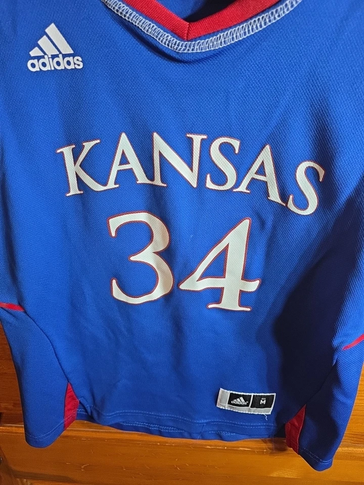 Camiseta de basquete Kansas Jayhawks #34 NCAA Adidas tamanho juvenil média M - Imagem 4 de 4