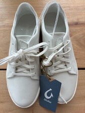 OluKai Pehuea Li 'ILi Sneakers Women's Size 7.5 White Leather New